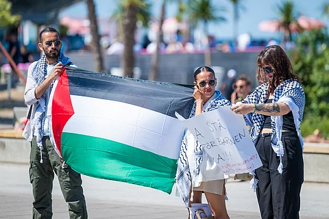 En Palestinademonstration. Personerna på bilden har inget med artikeln att göra.