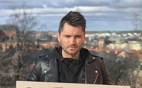 Barnrättsaktivisten Jonatan Alfvén avslöjar våldtäktsmän - blev polisanmäld