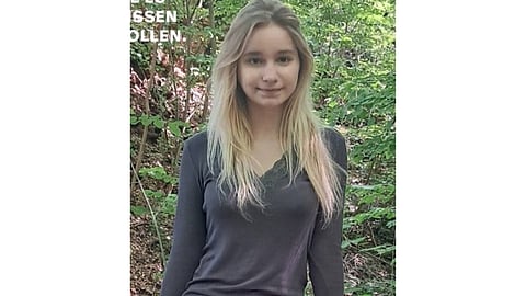 Irakisk man knuffade Liana framför tåg – morfar hörde hennes skrik