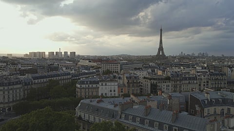 Oroligt i Frankrike över ny regeringskris.
