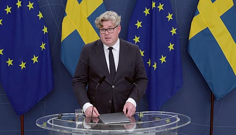 Fredagen den 12 september kallade justitieminister Gunnar Strömmar till möte med bland annat riksdagspartiernas gruppledare, polisen och säkerhetspolisen. På dagordning stod trygghet och säkerhet vid riksdagen. Här på en pressträff om mötet efteråt.