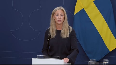 Linda Lindberg (SD) på pressträffen.
