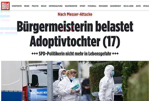 Tyska kvällstidningen Bilds uppföljande artikel om knivdådet mot den tyska socialdemokratiska politikern och nyvalda borgmästaren Iris Stalzer (SPD).