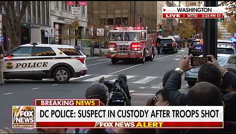 Två soldater kritiskt skadade efter skjutning utanför Vita huset - skytten vårdas på sjukhus