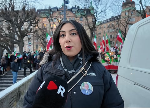 Negin, aktivist, i intervju med Riks under gårdagens demonstration.