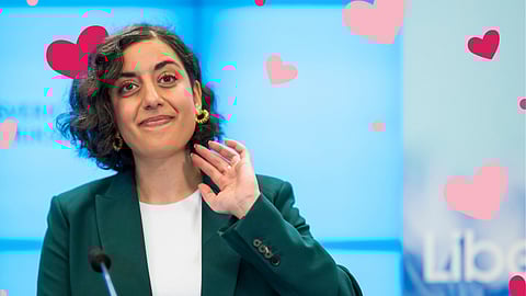 Liberalerna skämtar om riksdagsspärren på alla hjärtans dag: "Kan inte sluta tänka på dig"