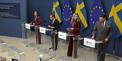 Regeringen och SD: Ändra förslaget om omvandlade permanenta uppehållstillstånd