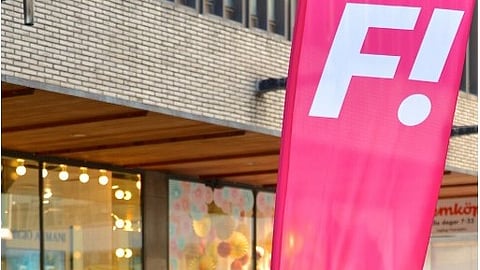 Radikal feminism, som den utövas av bland annat Feministerna, går bakåt bland unga i Sverige