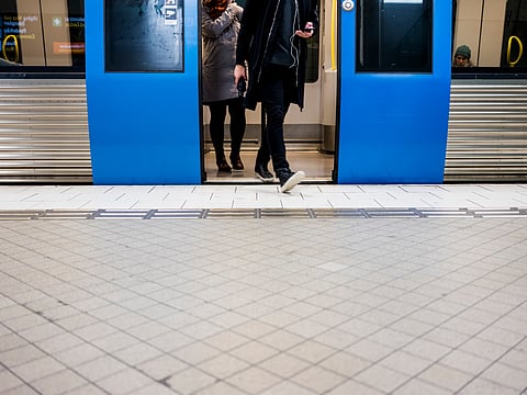 Uppgifter: Gift par i centrum av SL-härvan