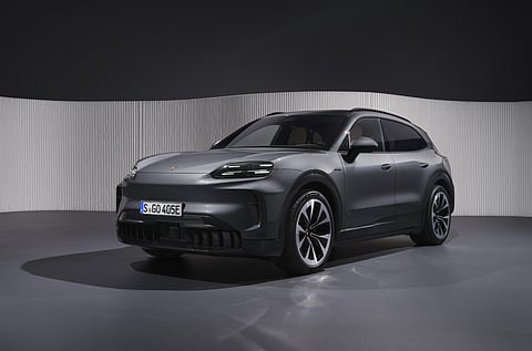 Porsche New 1156hp Cayenne Turbo Electric