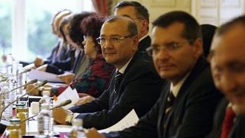 FRANCÚZSKO: Minister vnútra tvrdí, že štát bude pokračovať vo vyhosťovaní Rómov.