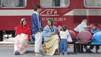 FRANCÚZSKO: Vyhosťovanie Rómov je cirkus, tvrdí parížsky arcibiskup.