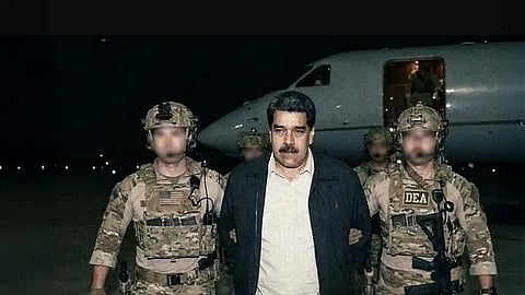 USA zaútočili na Venezuelu, prezidenta Madura vezú na súd v New Yorku.