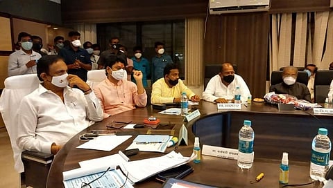 राष्ट्रवादीची परिवार संवाद यात्रा रद्द