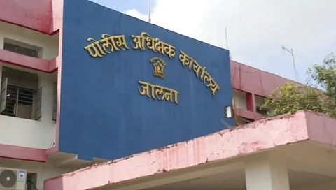 लग्नानंतर मित्राने बोलणे बंद केले म्हणून जुन्या मैत्रिणीने केले 'असे' कृत्य !