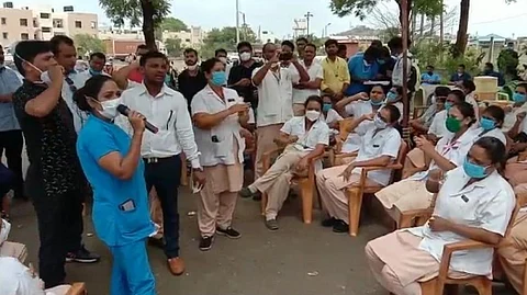 परिचारिका संघटनेतर्फे सुरू असलेल्या आंदोलनाला अखेर यश
