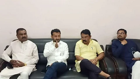 माजी केबिनेट मंत्री संजय कूटे
