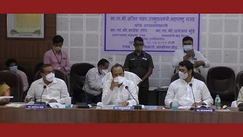 अजित पवारांचा बीडच्या मुख्याधिकाऱ्यांना सवाल
