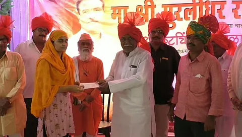 'या' हॉटेल मालकाची अशीही माणुसकी, 20 वर्षांपर्यंत मुलांना देणार हजार रुपये महिना