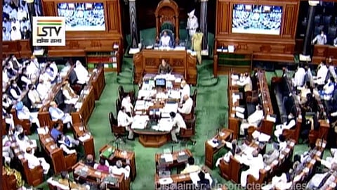 Parliament Monsoon Session : पहिल्या दिवशी काय झाले?