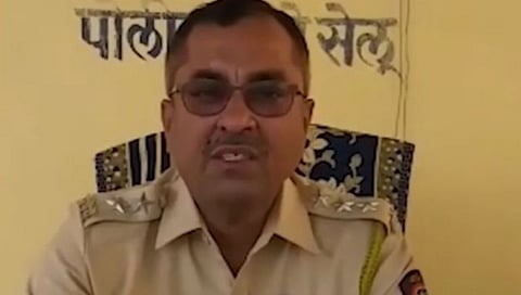 दहा लाखांची लाच घेताना पोलीस अधिकाऱ्याला रंगेहाथ पकडले
