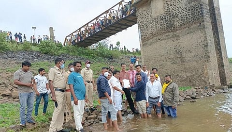 धुळ्यात मालनगाव धरणाच्या पाण्यावरून वादाची ठिणगी!