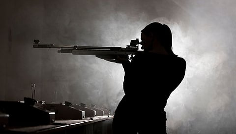 चंद्रपूर शहरात भर दिवसा गोळीबार