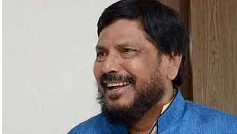 मैने बोला था Go Corona Go, पर वो मेरे ही पीछे पड गया - रामदास आठवले