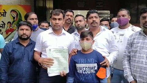 शाळेचा दाखला थेट पोस्टाने घरी, डोंबिवली मधील शाळेचा अजब प्रकार...