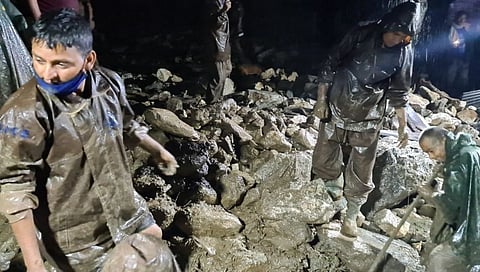 उत्तरकाशीत ढगफुटीने हाहाकार; ३ मृत्यू