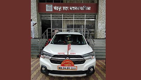 चंद्रपूरच्या महापौरांसाठी ११ लाखांची कार; नंबरसाठी हजारोंचा खर्च!