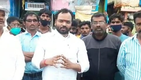 राजपुरीतील दरडग्रस्त नागरिकांना त्वरित विस्थापित करा- महेश मोहिते