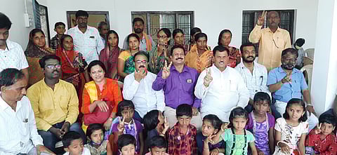 अर्धापूर तालुक्यातील कोरोना पिडीतांना मदत