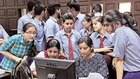 Big Breaking- अकरावी प्रवेशाची सीईटी मुंबई हायकोर्टाकडून रद्द