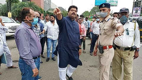 MMRDA ने मंजूर केलेले रस्ते कुठल्या सालचे : आ.राजू पाटील