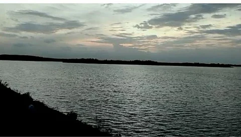 सततच्या पावसाने एलदरी व सिद्धेश्वर धरणाच्या पाणीपातळीत वाढ