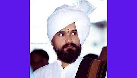 Breaking : मनोहर मामावर सोलापूर तालुका पोलीस स्टेशनमध्ये बलात्काराचा गुन्हा दाखल