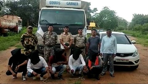 फायनान्स कंपनीचे अधिकारी असल्याचे सांगुन ट्रक पळवणाऱ्या ५ आरोपींना अटक