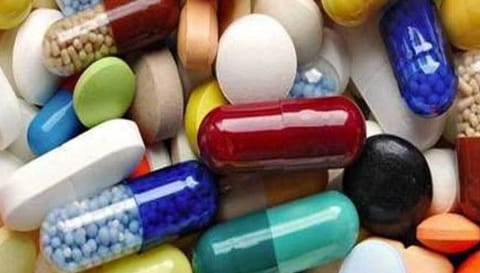 मोदी सरकारने केला औषधांच्या दरामध्ये बदल; 39 गोळ्यांचं दर केले कमी