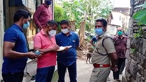 साताऱ्यातील प्रसिद्ध डॉक्टर आणि सोनार केरळ पोलिसांच्या रडारवर