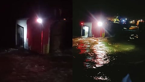 Breaking : जालन्यात पुराच्या पाण्यात वाहून गेली बस! पहा VIDEO