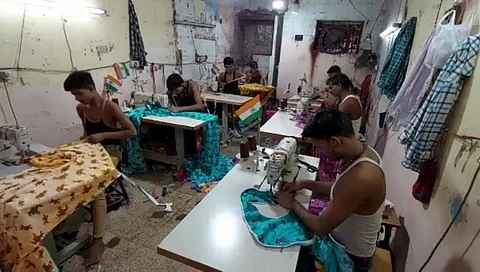 उल्हासनगरात गाऊनच्या कारखान्यात चोरी; महिलांचे दीड लाखांचे गाऊन घेऊन चोरटे पसार!