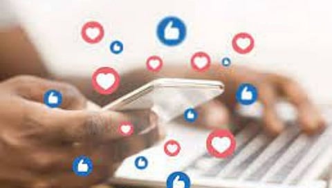 पूर्ण शुद्धीत लिहून देतो की..मी चाळीसगावचा समाधानी नागरिक आहे; शपथपत्र बनले चर्चेचा विषय