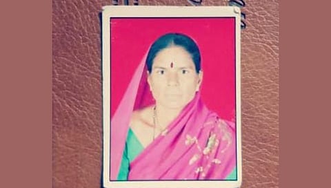 जालना: कर्जाच्या बोझ्याखाली अडकलेल्या शेतकरी महिलेनं केली आत्महत्या!