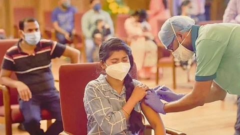 पुणेकरांना दिवाळीआधी दिलासा! दिवसभरात शून्य कोरोना मृत्यू