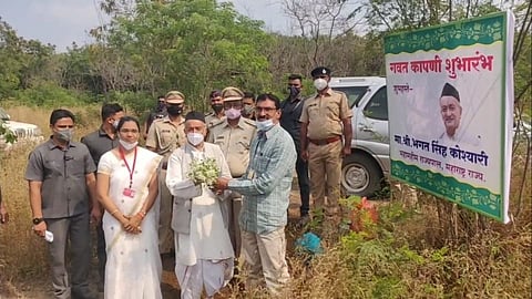 राज्यपालांकडून हिवरे-बाजार चे कौतुक!