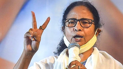 Mumbai : मुंबईत येताच ममता बॅनर्जींनी दिला 'जय मराठा' चा नारा