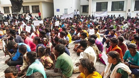 ऐन दिवाळीत फासे पारधी समाज बांधवांचे विविध मागण्यांसाठी ठिय्या आंदोलन!