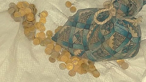 औरंगाबादेत सापडले ब्रिटिशकालीन घबाड: प्रियदर्शनी उद्यान खोदकामात आढळली 1689 प्राचीन नाणी