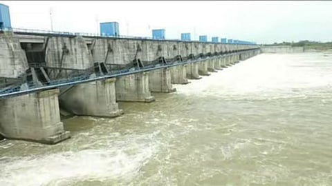 गोसिखुर्द धरणाच्या कारभारामुळे भंडाऱ्यात 'क्रुत्रीम महापूर'?